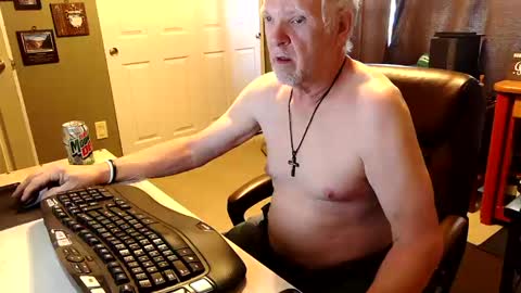 midwestdad09 online show from October 16, 2:29 pm