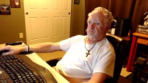 midwestdad09 online show from October 19, 9:32 am