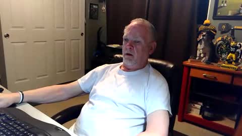 midwestdad09 online show from April 20, 10:07 am