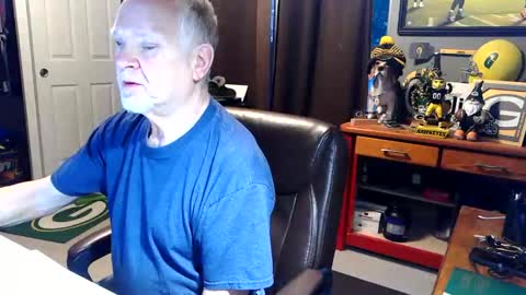 midwestdad09 online show from May 17, 10:22 am