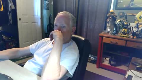 midwestdad09 online show from May 19, 7:09 pm