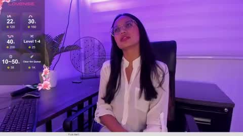 Snapshot of miel_ambar chatting on June 22, 8:17 pm miel_ambar online show from June 22, 8:17 pm