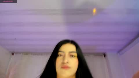 Snapshot of miel_gomez chatting on February 24, 9:09 pm miel_gomez online show from February 24, 9:09 pm