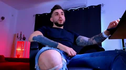 MightyAaron online show from June 2, 4:53 pm