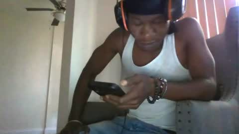 Mightymandingo online show from June 17, 10:50 am