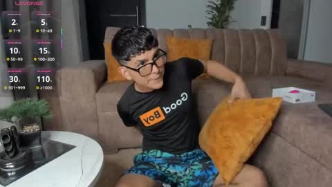 Snapshot of miguel_turqueza chatting on May 17, 11:34 pm miguel_turqueza online show from May 17, 11:34 pm