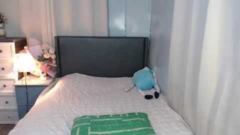 Snapshot of miho_ishikawa chatting on January 18, 8:56 pm Miho online show from January 18, 8:56 pm