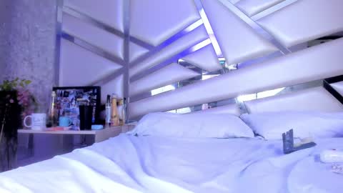 MIA 3 online show from January 14, 6:56 am