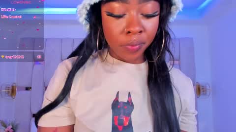 Miia Schwarz  online show from December 10, 2:16 am