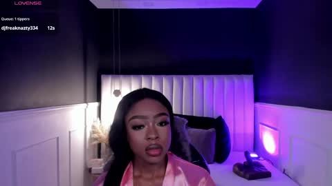 Miia Schwarz  online show from April 16, 12:28 pm