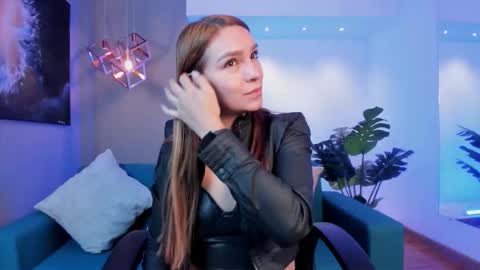 Miia 3 online show from February 25, 11:31 am