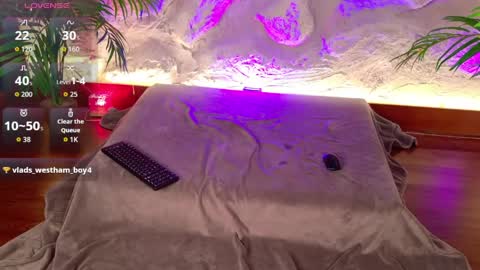 Snapshot of miiaa_cooper chatting on April 24, 4:09 pm CALL ME MIA online show from April 24, 4:09 pm