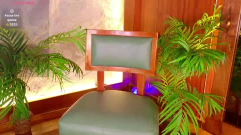 Snapshot of miiaa_cooper chatting on May 12, 6:05 pm CALL ME MIA online show from May 12, 6:05 pm