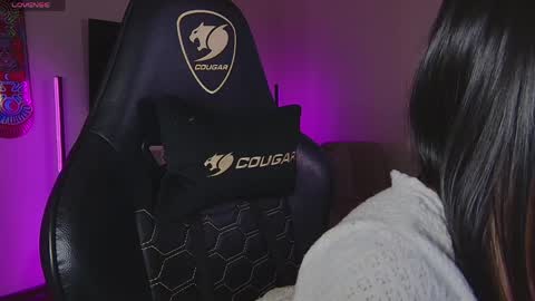 You can tell me Mai  online show from March 30, 11:17 pm