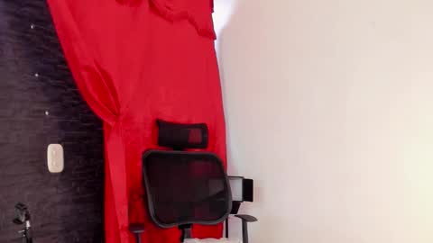 Snapshot of miiaah_kaliffa chatting on September 25, 2:48 am  MELANIE  online show from September 25, 2:48 am