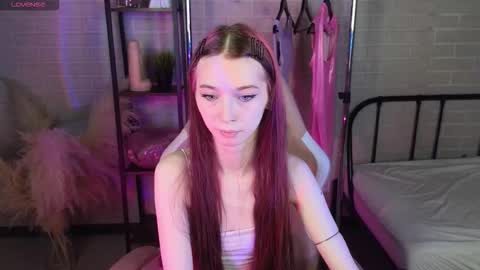 Jessica online show from February 4, 8:09 am