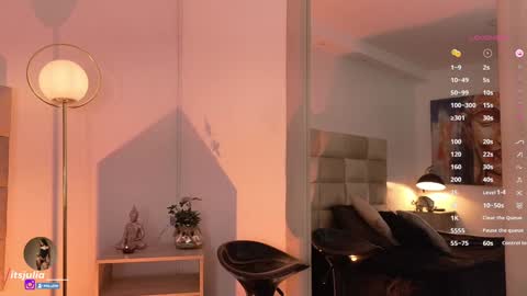   online show from December 9, 11:56 pm