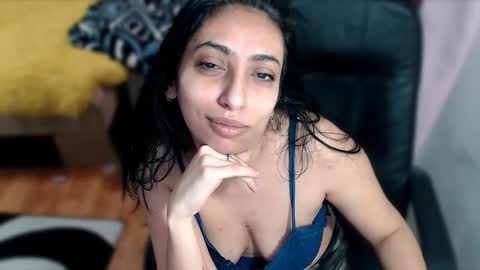 Snapshot of miisss_amber chatting on February 24, 7:28 am miisss_amber online show from February 24, 7:28 am