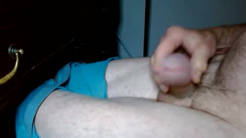 Snapshot of miister_macky chatting on May 14, 1:23 am miister macky online show from May 14, 1:23 am