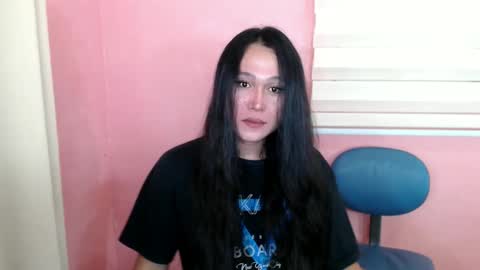 Snapshot of mika_oka chatting on February 1, 2:13 pm Hi im Avah online show from February 1, 2:13 pm