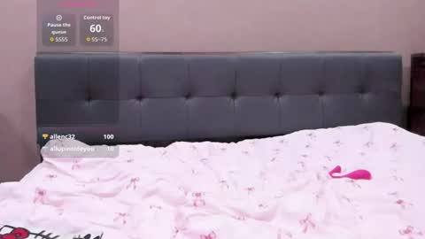 Snapshot of mika_ray chatting on June 11, 10:41 pm Mika online show from June 11, 10:41 pm