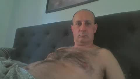 Snapshot of mikael_r52 chatting on May 18, 6:41 am mikael_r52 online show from May 18, 6:41 am