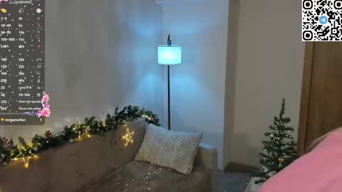 Angel girl online show from January 13, 9:31 pm