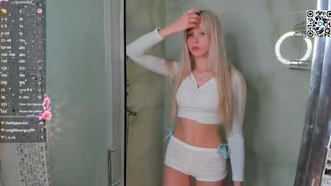 Angel girl online show from March 23, 9:30 pm