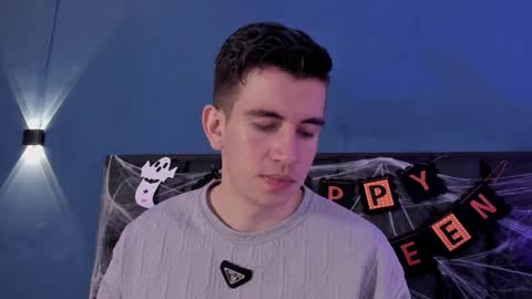 mikael online show from October 30, 3:52 am