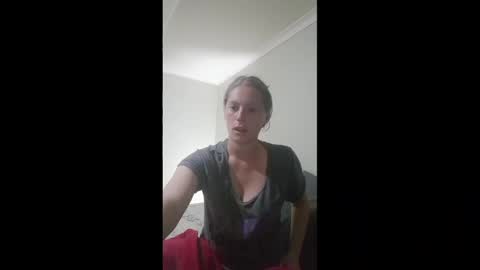 Archer and Mika online show from April 16, 10:23 pm