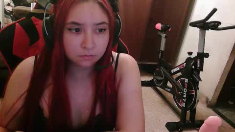 Mika online show from March 5, 3:13 am