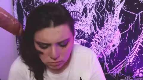 Mika online show from March 10, 11:21 pm