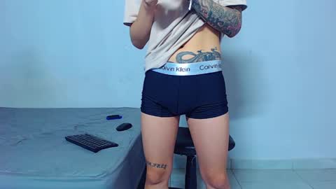 Snapshot of mike777jr chatting on April 24, 2:41 pm Mike IMDEPENDIENT MODEL online show from April 24, 2:41 pm