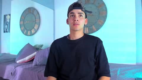 Mike 0233 online show from December 17, 6:45 am