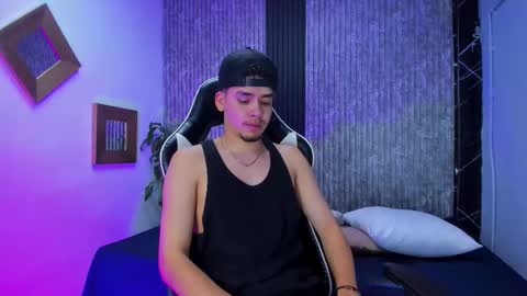 Mike 0233 online show from January 15, 5:23 am