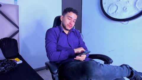 Mike  online show from April 10, 11:59 am