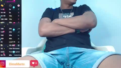 Snapshot of mike_black_22 chatting on May 14, 5:09 pm Mike online show from May 14, 5:09 pm