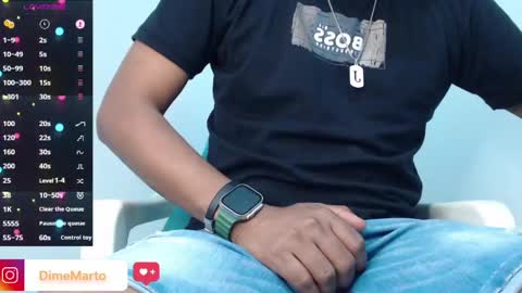 Snapshot of mike_black_22 chatting on May 19, 3:51 pm Mike online show from May 19, 3:51 pm
