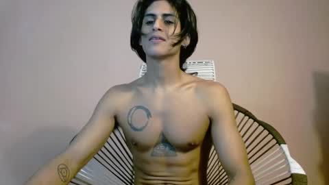 mike_d1030 online show from June 8, 7:36 pm