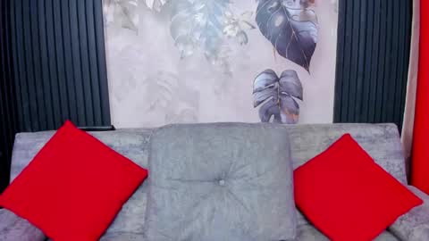Snapshot of mike_estevess chatting on June 8, 10:59 am online show from June 8, 10:59 am
