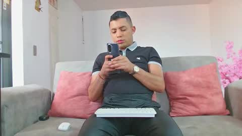 Im Mike online show from February 20, 12:16 pm