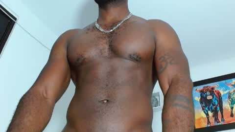 Snapshot of mike_kingcum chatting on February 5, 12:53 am mike online show from February 5, 12:53 am