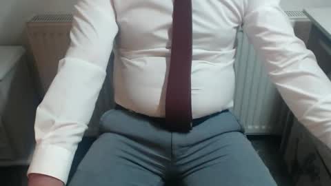 Snapshot of mike_master30 chatting on May 15, 9:05 am MikeMaster online show from May 15, 9:05 am