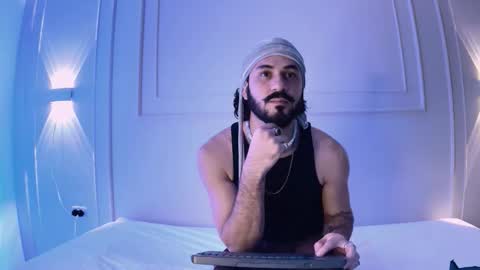 Mike Parker online show from November 17, 3:56 am