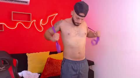 Snapshot of mike_savage3 chatting on July 15, 12:21 pm Mike online show from July 15, 12:21 pm
