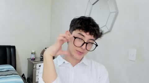 Mikebelf4 online show from March 11, 1:55 am