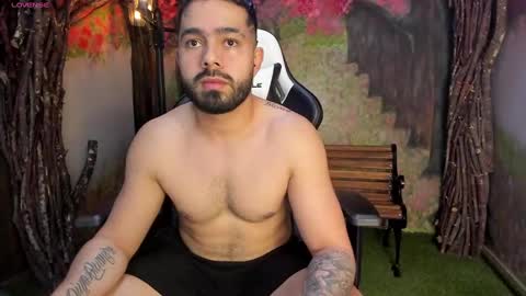 Mike Blare online show from December 27, 8:18 pm