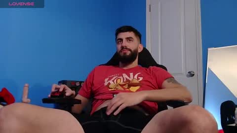 Snapshot of mikehawk1589 chatting on March 12, 5:13 am mikehawk1589 online show from March 12, 5:13 am