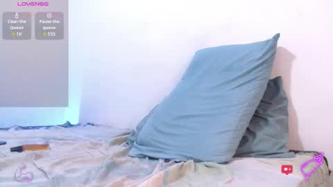         Mike Jay online show from January 9, 9:27 pm