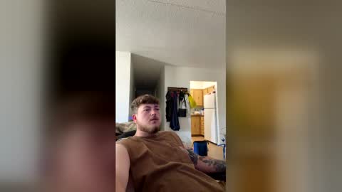 Snapshot of mikejones19988 chatting on June 3, 8:14 pm jake online show from June 3, 8:14 pm
